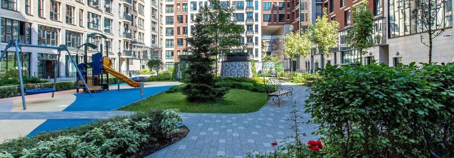 Barrin House — фотография комплекса