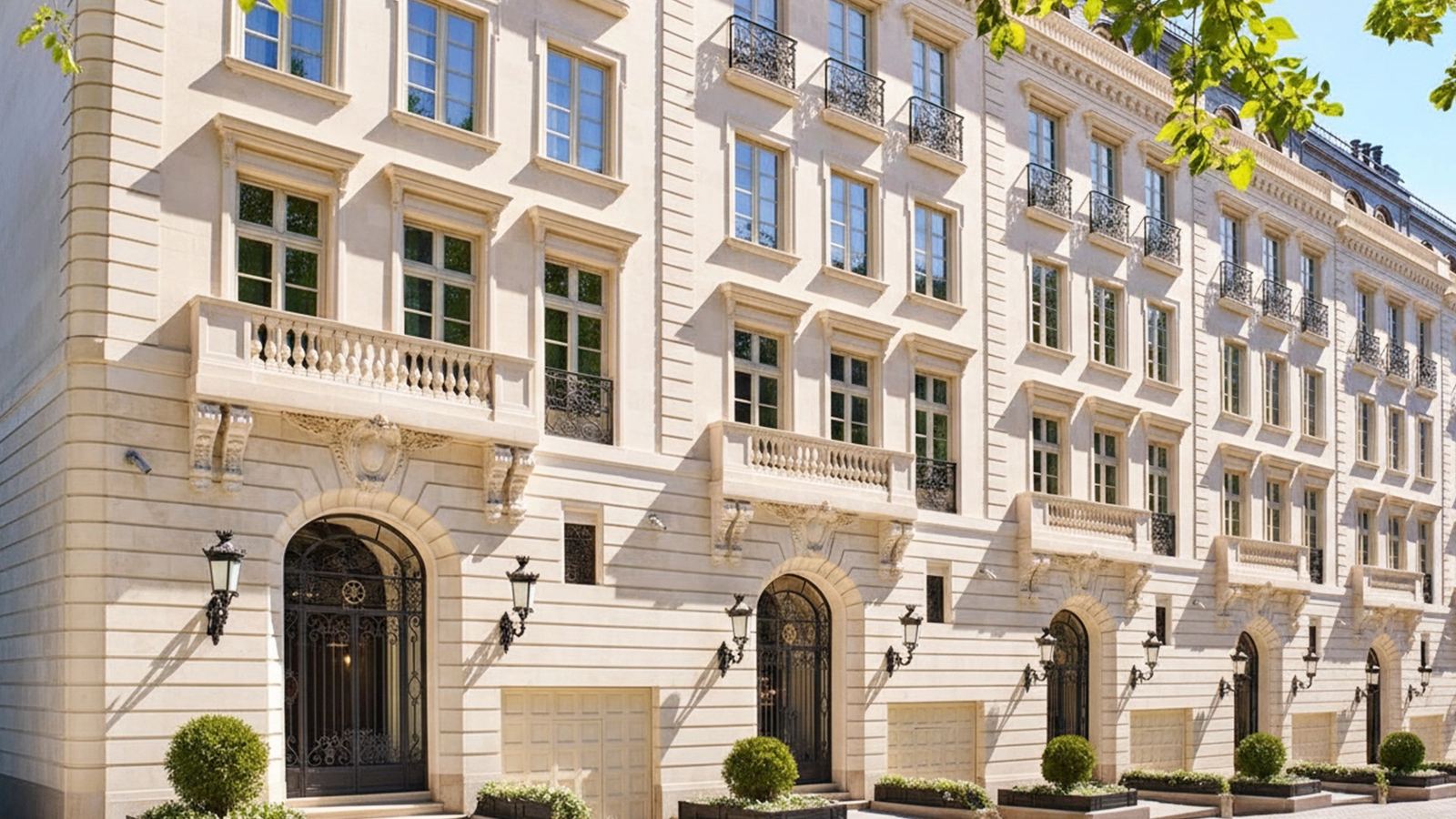 Noble Row — фотография комплекса