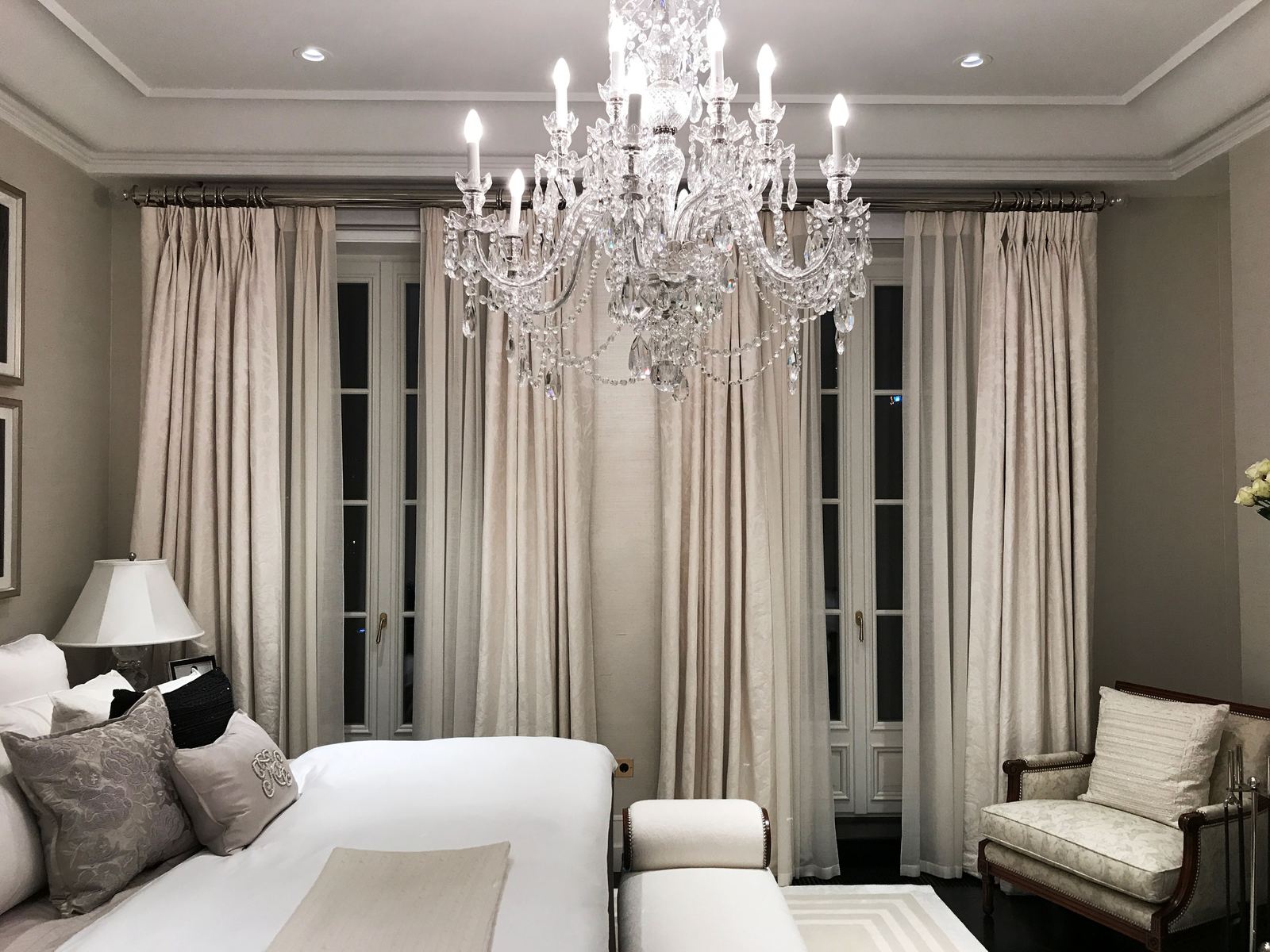 Noble Row, фотография комплекса